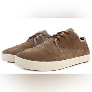 TOMS PASEO IN DESERT SUEDE
Men – Taupe size 12 good condition No rips